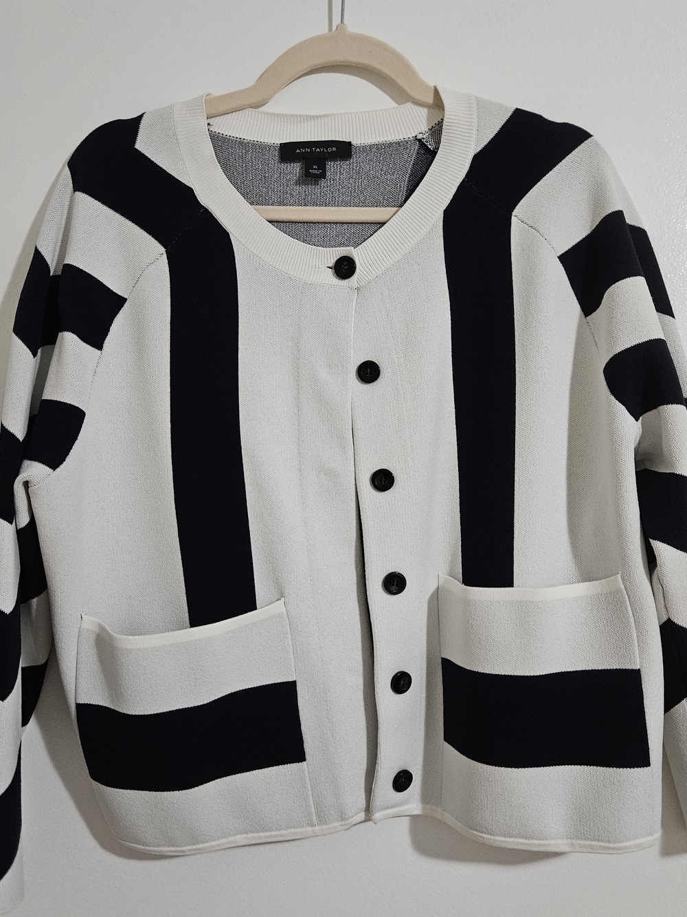Ann Taylor Black & White Striped Button Cardigan XL